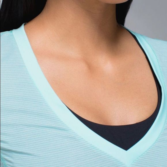 Lululemon Runner Up Short Sleeve in Aquamarine M - Picture 4 of 12